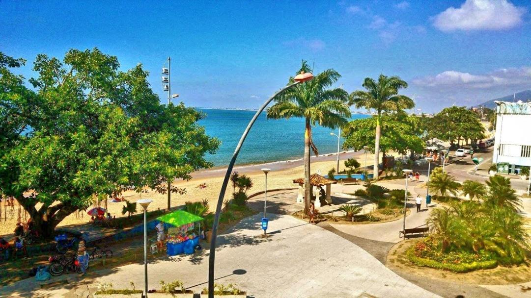 Ostrao Hotel 3*